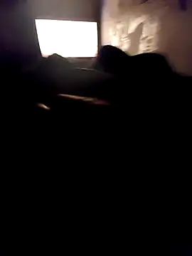 Snapshot of slawlargo01 chatting on February 2, 7:29 am slawlargo01 online show from February 2, 7:29 am