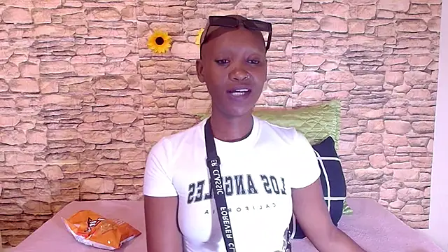 EbonyOlive69 online show from February 20, 5:13 pm