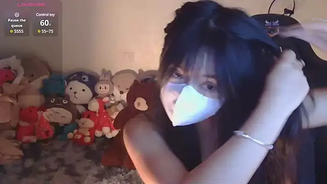 Snapshot of TimmyZi chatting on December 10, 3:55 pm TimmyZi online show from December 10, 3:55 pm