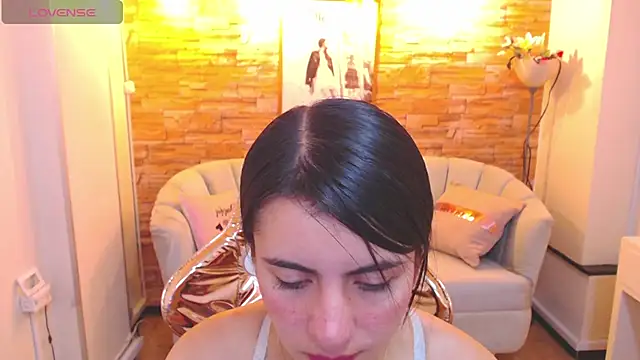 Snapshot of _samantha_b chatting on December 22, 12:49 pm samantha b online show from December 22, 12:49 pm