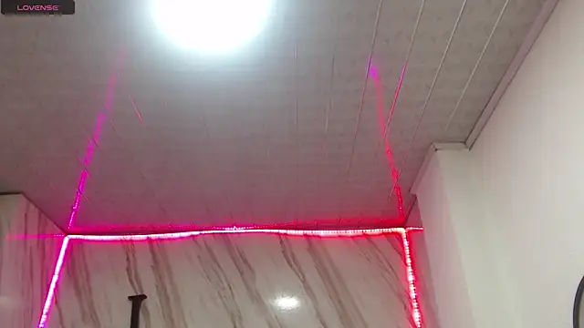 Snapshot of _samantha_b chatting on December 30, 12:42 pm samantha b online show from December 30, 12:42 pm