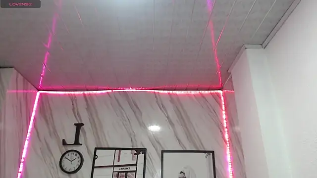 Snapshot of _samantha_b chatting on January 18, 12:47 pm samantha b online show from January 18, 12:47 pm