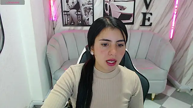 Snapshot of _samantha_b chatting on January 30, 12:48 pm samantha b online show from January 30, 12:48 pm