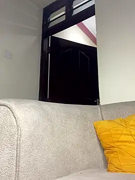 Snapshot of horny_ebonyy chatting on January 9, 4:10 pm horny ebonyy online show from January 9, 4:10 pm