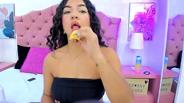 VictoriaBlakee online show from January 13, 2:53 pm