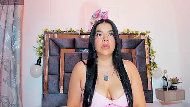 Snapshot of AmbeerBecker chatting on February 22, 3:07 am AmbeerBecker online show from February 22, 3:07 am