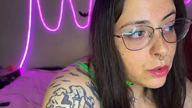 Mizztikaa online show from November 25, 9:26 pm