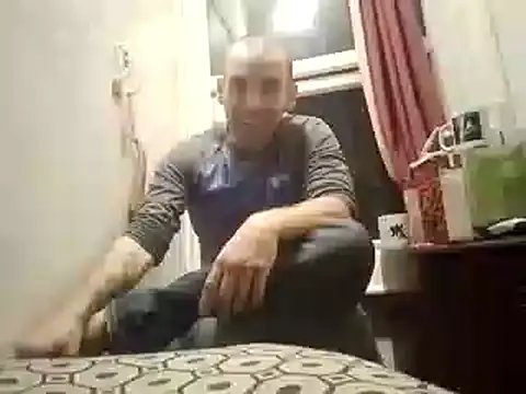 Snapshot of DrbigdickUK chatting on September 26, 9:30 pm DrbigdickUK online show from September 26, 9:30 pm