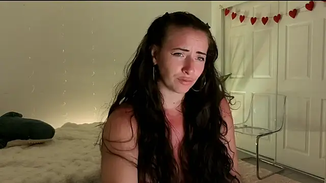 Sapphir3xoxo online show from February 28, 3:13 pm