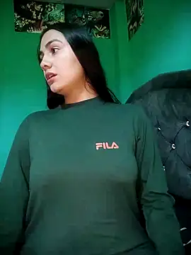 Nahiara velez online show from May 16, 9:57 pm