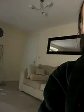 Snapshot of UKSYDNEYFOX chatting on September 24, 8:01 pm UKSYDNEYFOX online show from September 24, 8:01 pm