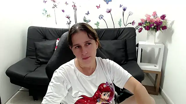 victoria jones online show from May 9, 12:21 pm