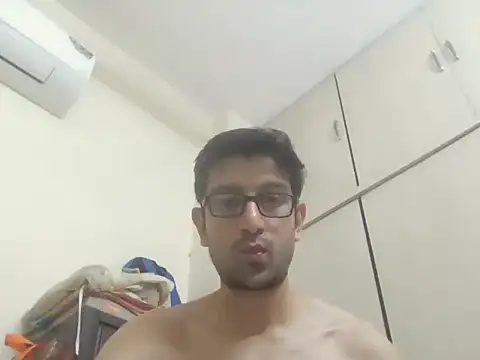 Snapshot of arjun_077 chatting on March 12, 7:31 pm arjun 077 online show from March 12, 7:31 pm