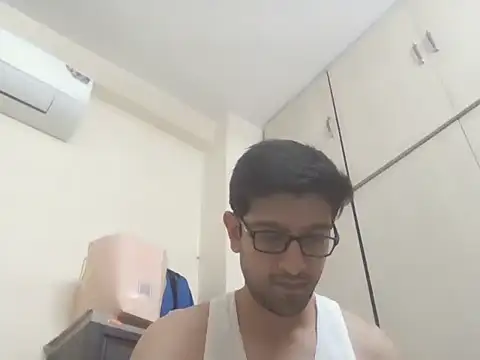 Snapshot of arjun_077 chatting on March 19, 4:33 pm arjun 077 online show from March 19, 4:33 pm