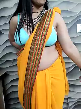 Snapshot of Diya_Chopra chatting on December 24, 10:55 am Diya Chopra online show from December 24, 10:55 am