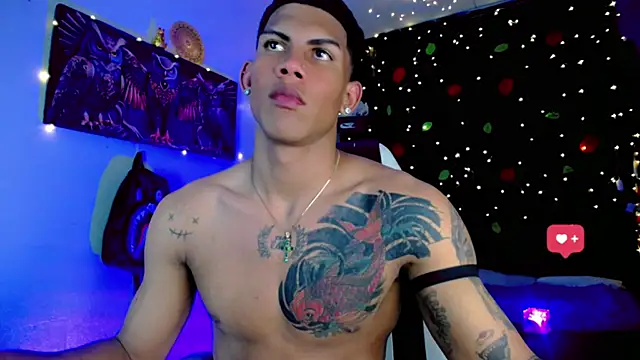 Damian latinxxx online show from December 31, 8:59 am