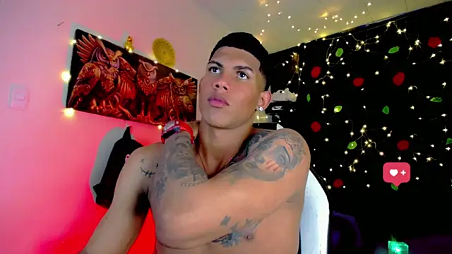 Damian latinxxx online show from January 4, 8:39 am