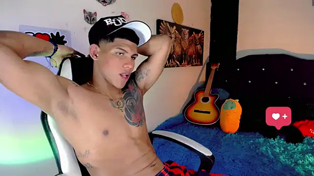 Damian latinxxx online show from January 15, 8:20 am