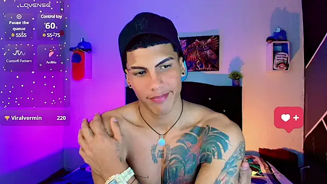 Damian latinxxx online show from March 14, 9:03 am