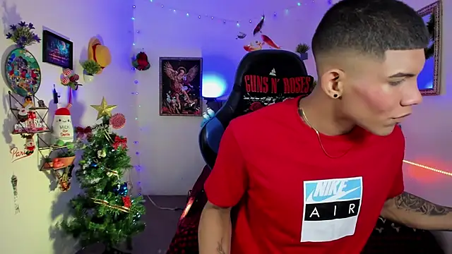 Damian latinxxx online show from December 3, 3:14 am