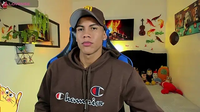 Damian latinxxx online show from May 20, 3:24 am