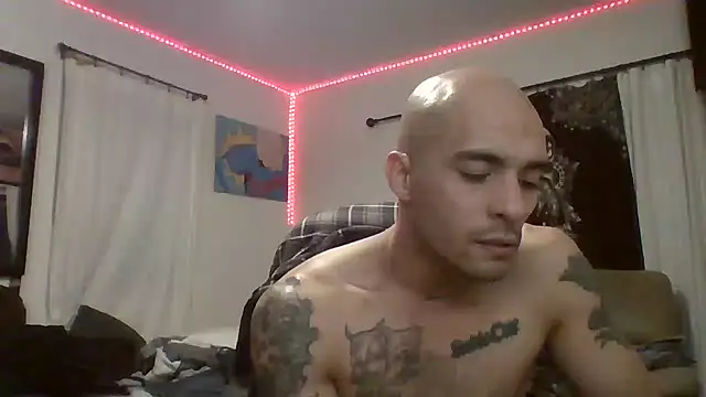 Snapshot of JohnnyDeep187 chatting on December 3, 2:03 am JohnnyDeep187 online show from December 3, 2:03 am