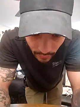 Snapshot of JohnnyDeep187 chatting on December 21, 7:49 pm JohnnyDeep187 online show from December 21, 7:49 pm