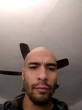 Snapshot of JohnnyDeep187 chatting on December 26, 3:31 pm JohnnyDeep187 online show from December 26, 3:31 pm