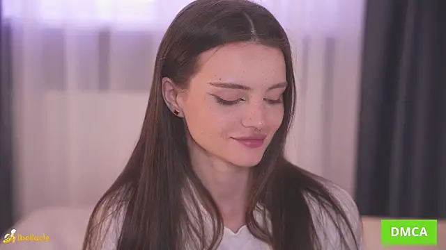 Snapshot of Bellacle chatting on September 18, 7:32 am Bellacle online show from September 18, 7:32 am