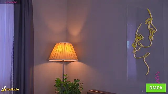 Snapshot of Bellacle chatting on November 1, 7:54 am Bellacle online show from November 1, 7:54 am