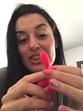 Snapshot of Catmila94 chatting on September 23, 11:35 am Catmila94 online show from September 23, 11:35 am