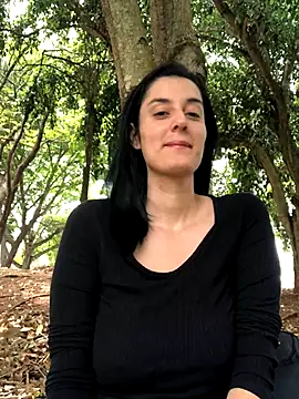 Snapshot of Catmila94 chatting on October 3, 1:52 pm Catmila94 online show from October 3, 1:52 pm