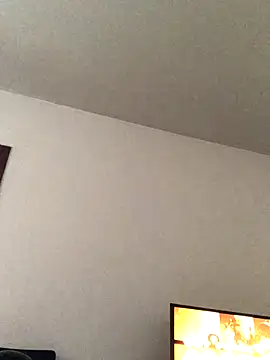 Snapshot of Catmila94 chatting on October 7, 8:17 pm Catmila94 online show from October 7, 8:17 pm