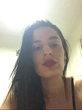 Snapshot of Catmila94 chatting on October 23, 9:24 pm Catmila94 online show from October 23, 9:24 pm
