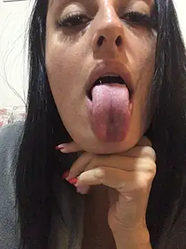 Catmila94 online show from May 13, 2:31 am