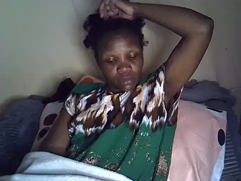 Snapshot of Sweet_serah chatting on June 25, 5:12 am Sweet serah online show from June 25, 5:12 am