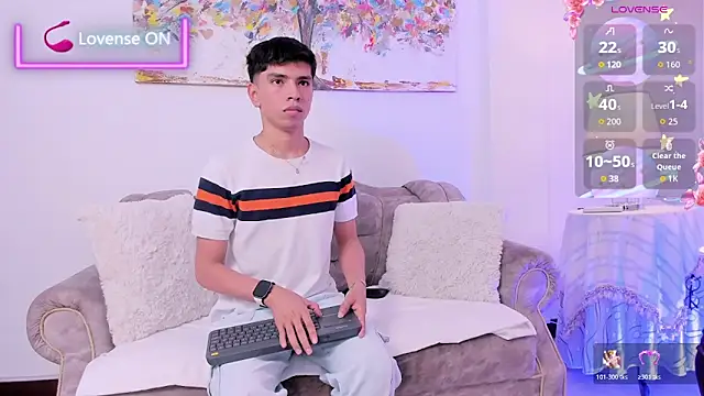 Snapshot of Santy_carrington chatting on March 25, 7:20 pm Santy carrington online show from March 25, 7:20 pm