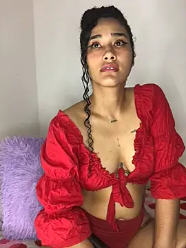 Snapshot of jaderossxx chatting on January 12, 12:07 am jaderossxx online show from January 12, 12:07 am