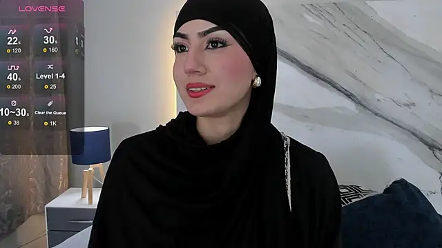 Snapshot of fatimarab chatting on December 20, 10:54 pm fatimarab online show from December 20, 10:54 pm