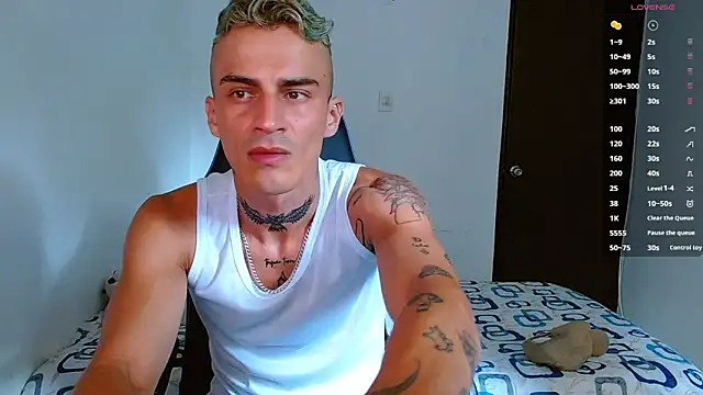 bray hotboy777 online show from November 9, 8:29 pm