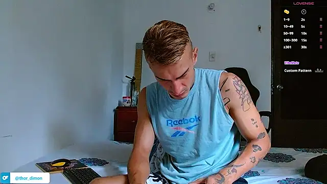 bray hotboy777 online show from February 1, 1:20 pm