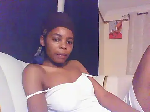 Snapshot of sweetanabella4 chatting on March 17, 12:19 pm sweetanabella4 online show from March 17, 12:19 pm