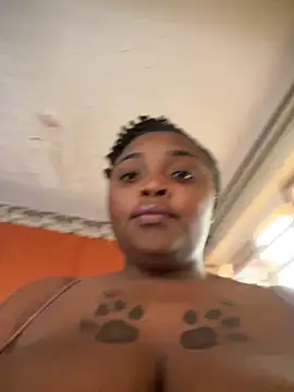 Snapshot of Savage_baby chatting on December 2, 7:14 am Savage baby online show from December 2, 7:14 am