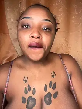 Snapshot of Savage_baby chatting on December 20, 9:32 am Savage baby online show from December 20, 9:32 am