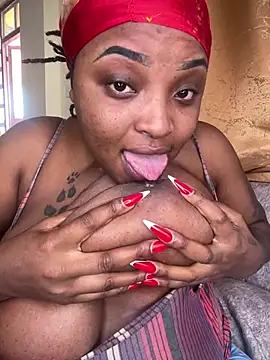 Snapshot of Savage_baby chatting on December 31, 8:48 am Savage baby online show from December 31, 8:48 am