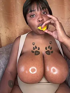 Snapshot of Savage_baby chatting on March 8, 10:32 am Savage baby online show from March 8, 10:32 am