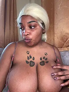 Snapshot of Savage_baby chatting on March 17, 9:55 am Savage baby online show from March 17, 9:55 am