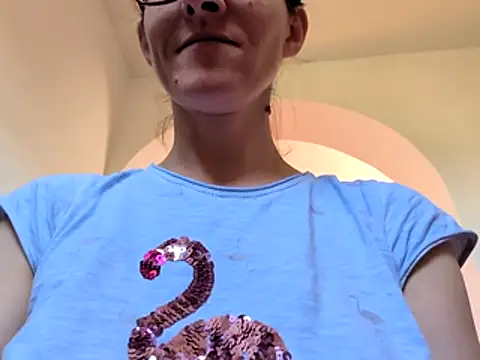 Milky hairy mommy online show from July 16, 6:52 am