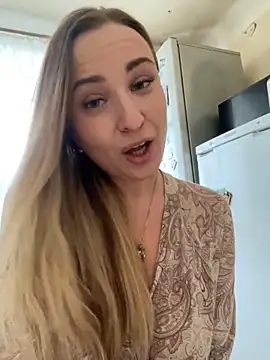 OlgaBuzzz online show from December 10, 5:39 am