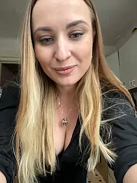 OlgaBuzzz online show from December 28, 5:12 am